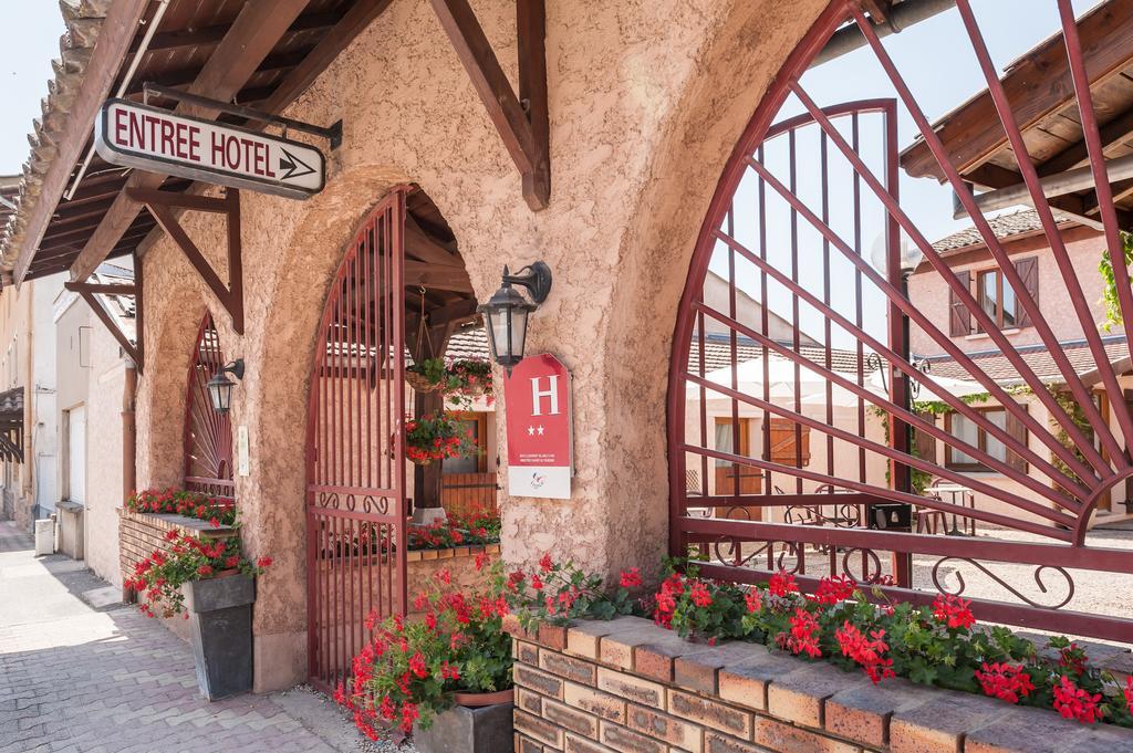 Hotel Le Relais Des Dix Crus - Logis 2*